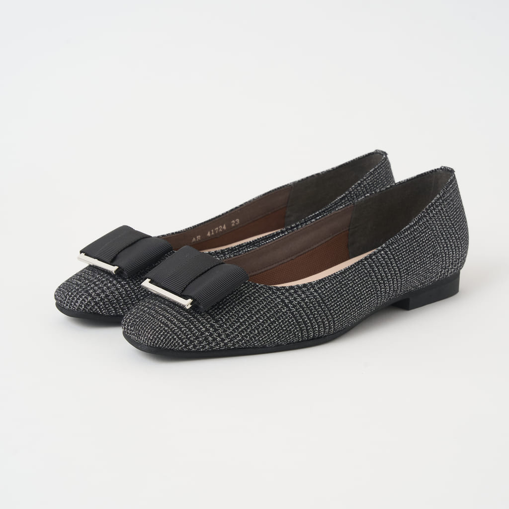 靴・バッグのダイアナ通販サイト ｜ AR41724: シューズ 【dianashoes.com】