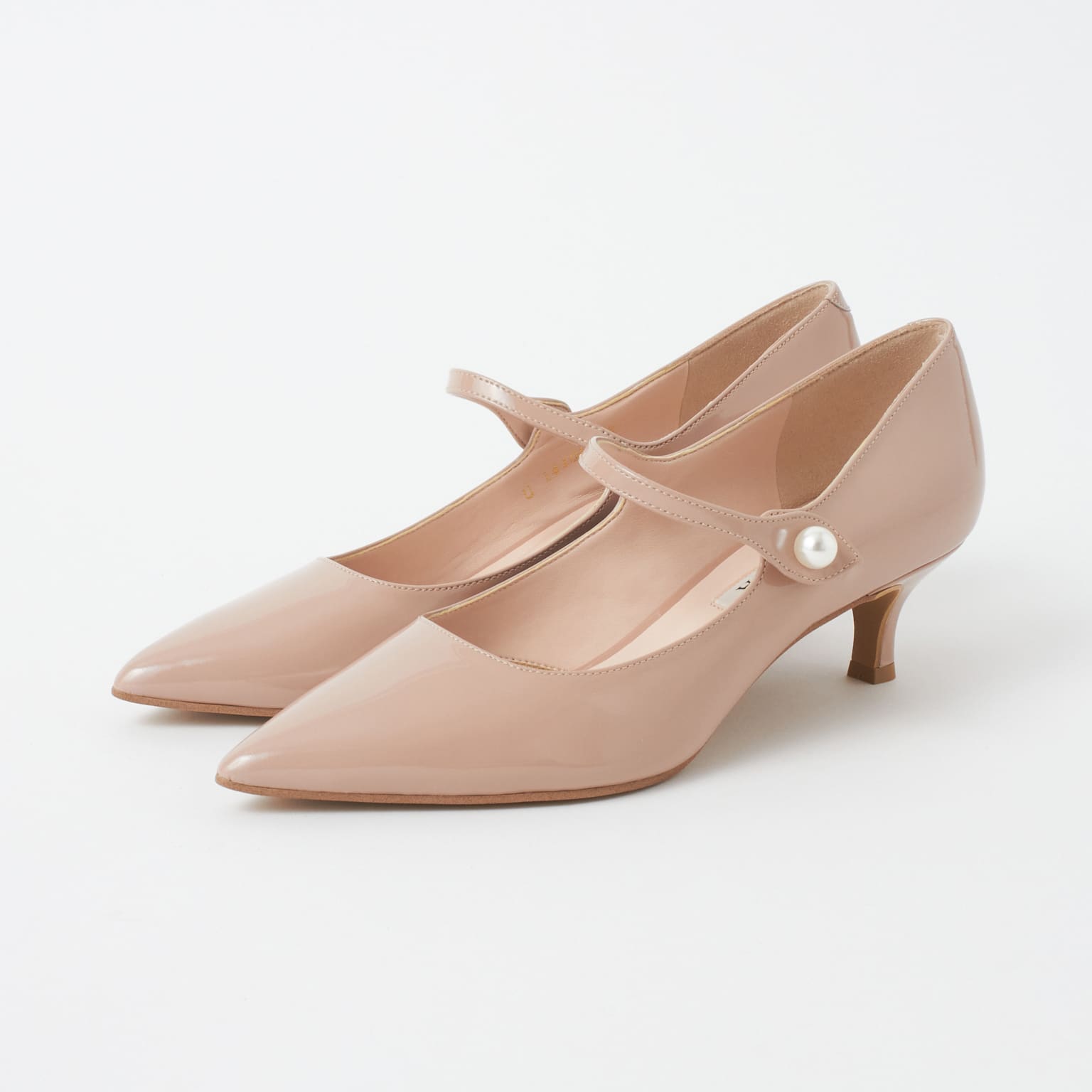 激安特価 【新品】ダイアナ ｜ 23.0㎝ 【dianashoes.com】 ダイアナ 