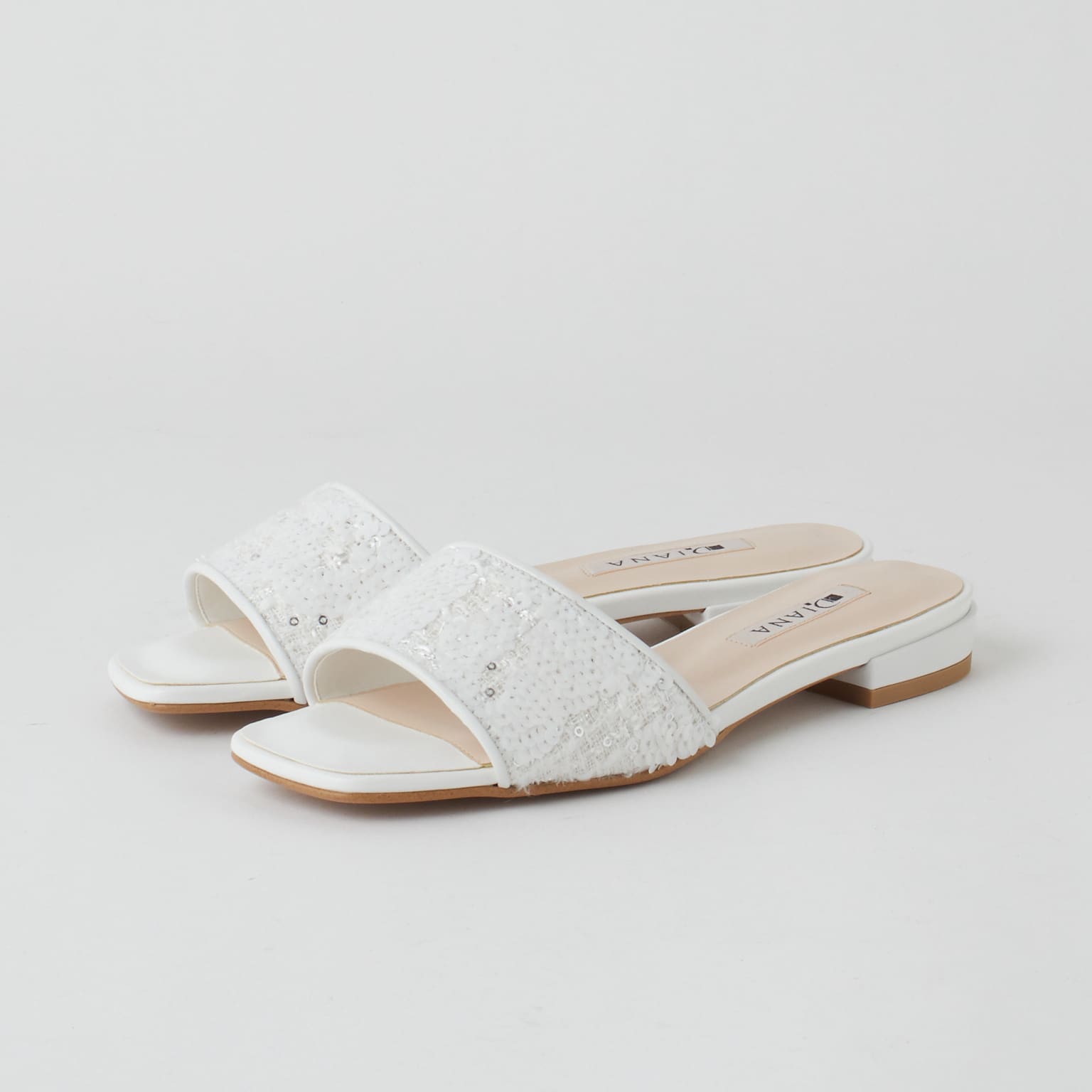 靴・バッグのダイアナ通販サイト ｜ G52298: シューズ 【dianashoes.com】