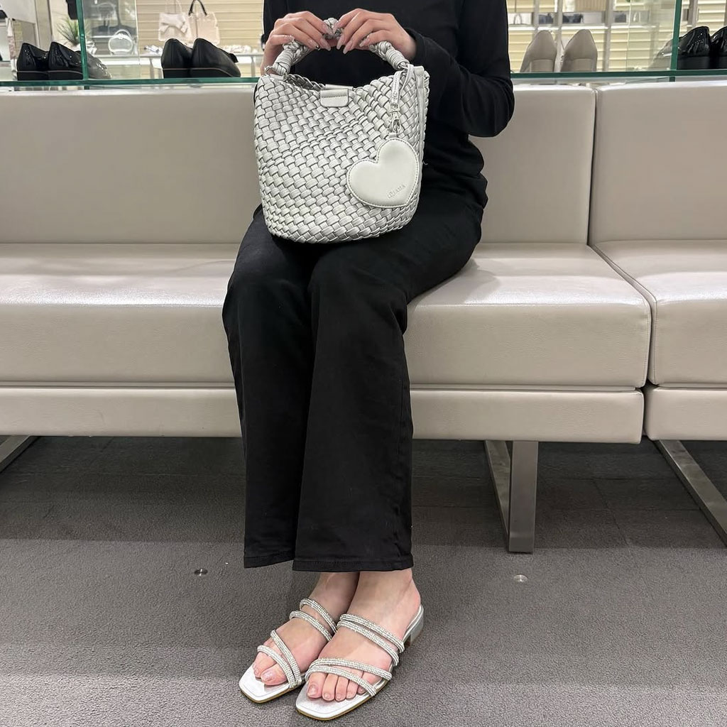 靴・バッグのダイアナ通販サイト ｜ IF52204: シューズ 【dianashoes.com】