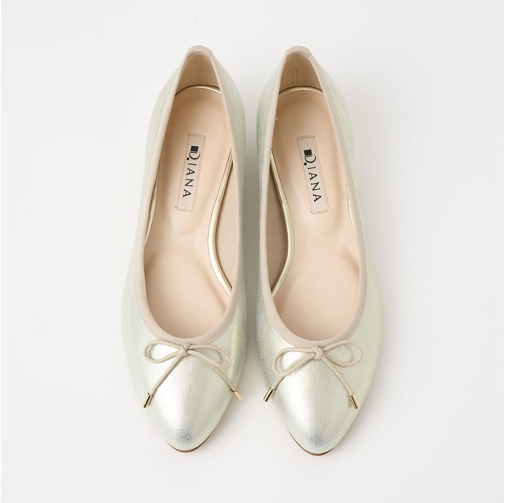 DIANAダイアナパンプス24 美品 美品】DIANA ダイアナ（24㎝） - メルカリ