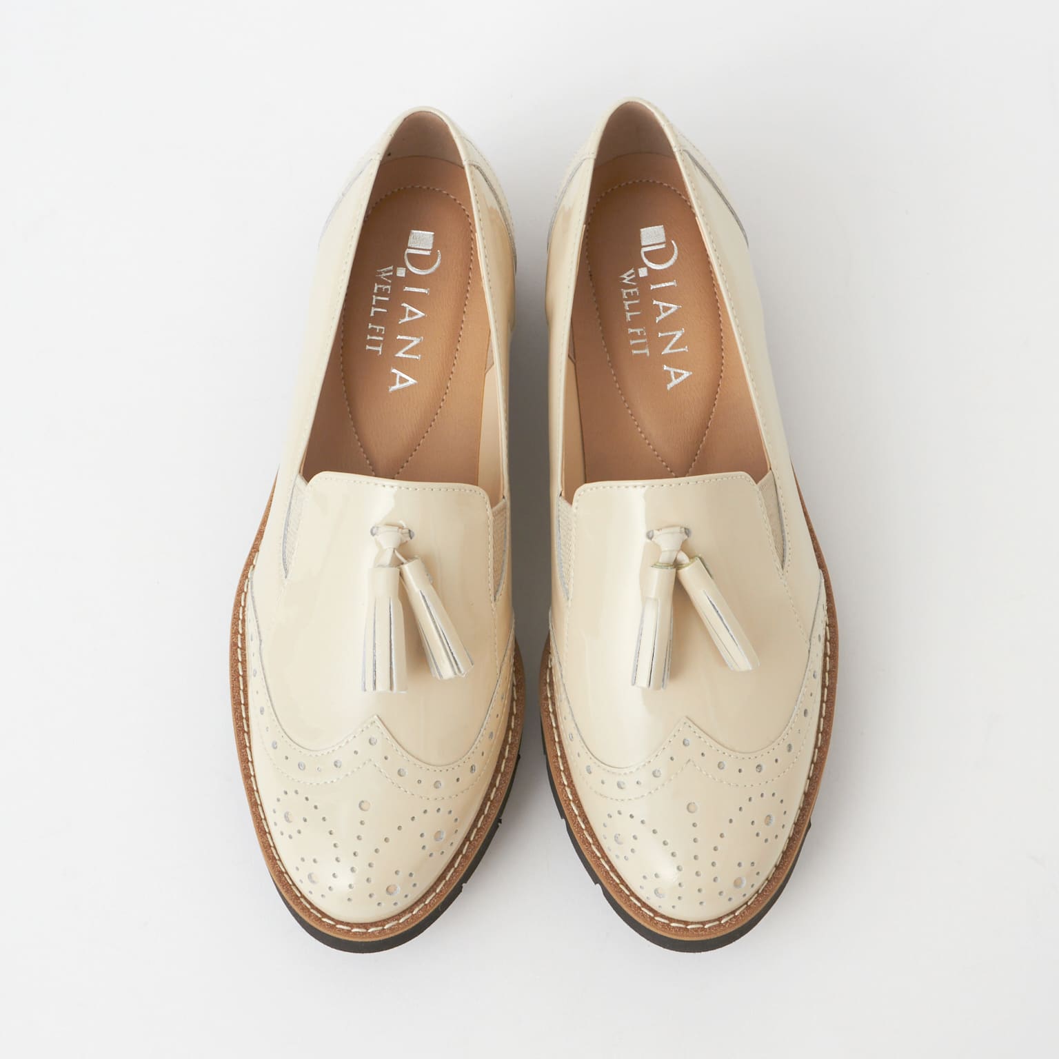 靴・バッグのダイアナ通販サイト ｜ KW43610: シューズ 【dianashoes.com】