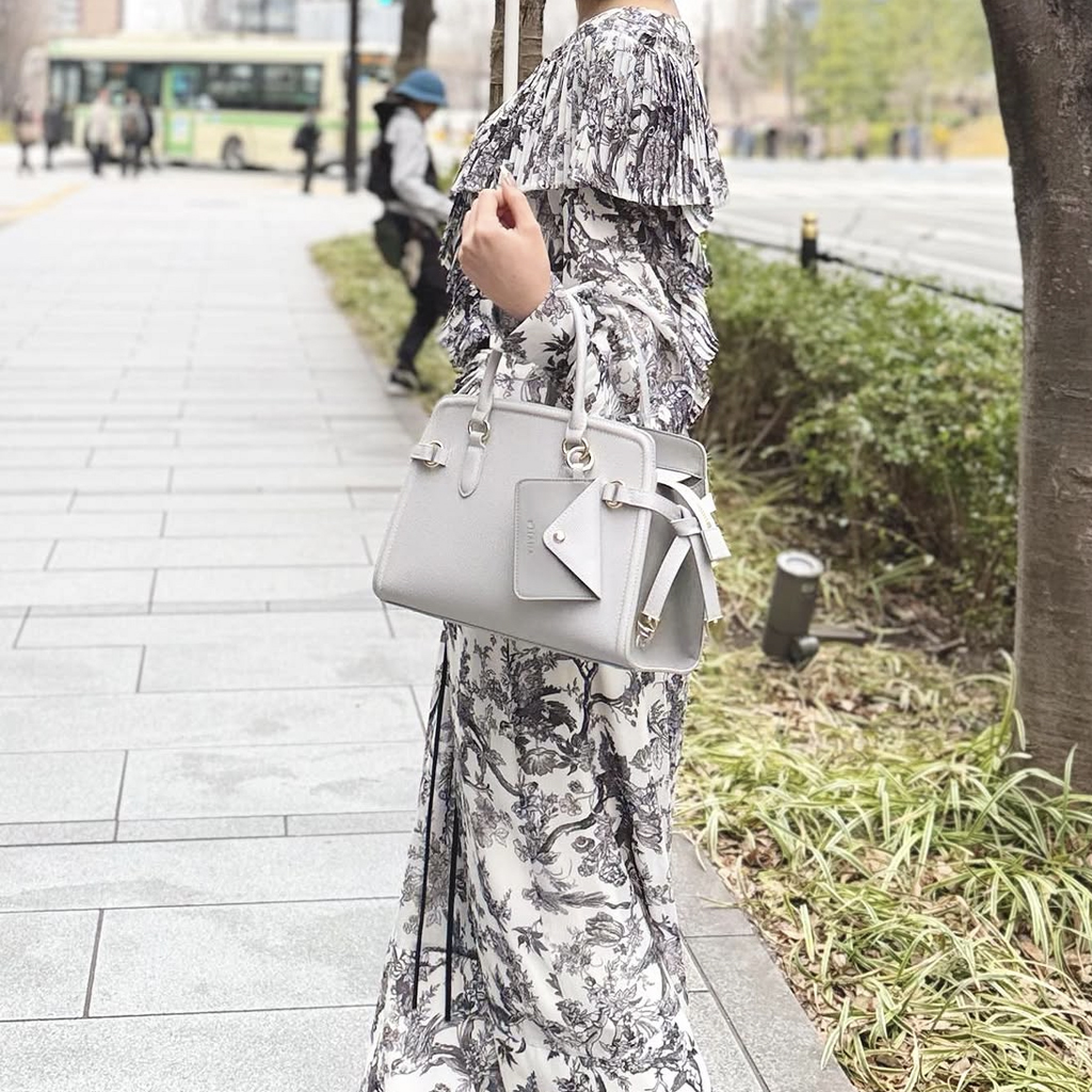 靴・バッグのダイアナ通販サイト ｜ AS6117: バッグ 【dianashoes.com】